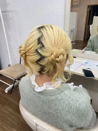 ミディアム ヘアアレンジ GLOSS 心斎橋 山上のヘアスタイル