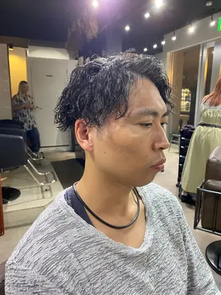 ショート 山影✨バレイヤージュ ハイライト✨メンズ◎のヘアスタイル