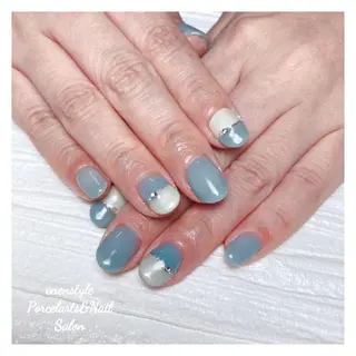 ショート ネイル 👑enen style👑のネイルデザイン