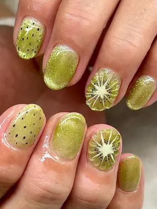 ネイル REBEST Tommyのネイルデザイン