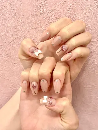 ネイル WOLTOKYO 🦋shizukuのネイルデザイン