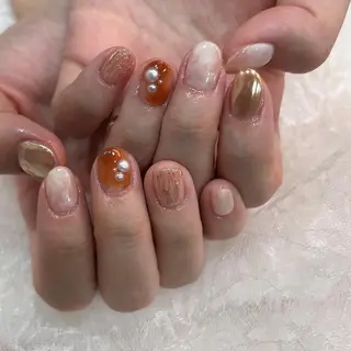 ネイル 河野 弥月のネイルデザイン