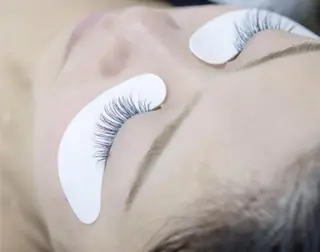 マツエク・マツパ 《EYELA》平塚店 haruka🧸のマツエク・マツパデザイン