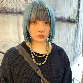 ショート カラー ヤスドミ ケイスケのヘアスタイル