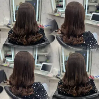 セミロング カラー JPCY MIRIYAのヘアスタイル