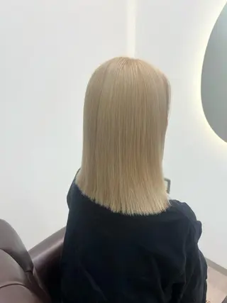 ミディアム カラー qualiaクオリア クラモチ　タクミのヘアスタイル