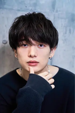 ショート カラー パーマ ヘアアレンジ メンズ キッズ ネイル マツエク・マツパ アイブロウ 🐺ウルフ×ハイトー ン🖤Yukinoのヘアスタイル