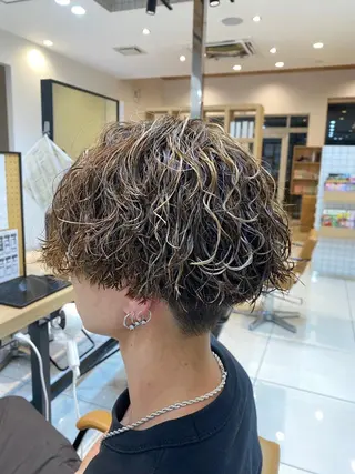 メンズ ルクール上越店　林 郁弥のヘアスタイル