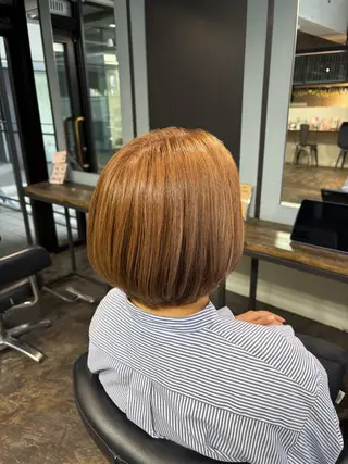 ショート カラー ユイカ🐮暖色カラー / 髪質改善のヘアスタイル
