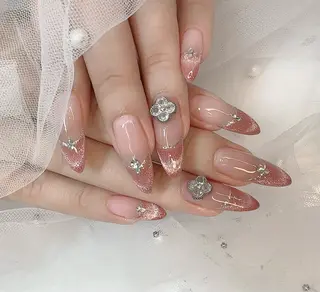 ネイル R salonのネイルデザイン