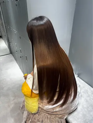 ロング 半個室サロンyoures hair 髪質改善トリートメント東新宿店所属・榊原竜弥 髪質改善/美髪作りのヘアスタイル