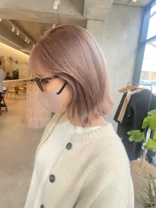 ショート カラー ヘアアレンジ ミニボブ/ブリーチ 🌈MISATOのヘアスタイル