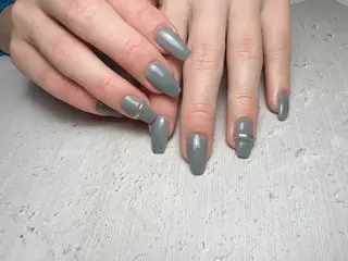 ネイル 𝐑𝐞𝐯𝐢𝐨 ___堺市西区のマツエク・マツパデザイン