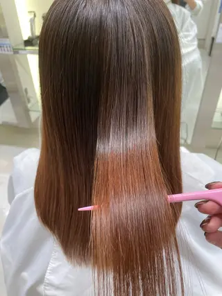 セミロング ヒヨシ ルナのヘアスタイル