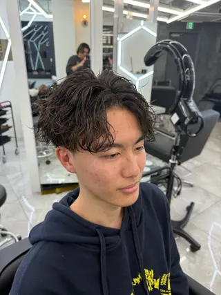 ミディアム パーマ メンズ メンズ特化美容師/ 四辻 凱斗のヘアスタイル