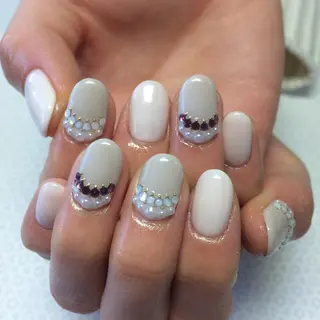 ネイル VIOLUS所属・VIOLUS 関目のネイルデザイン