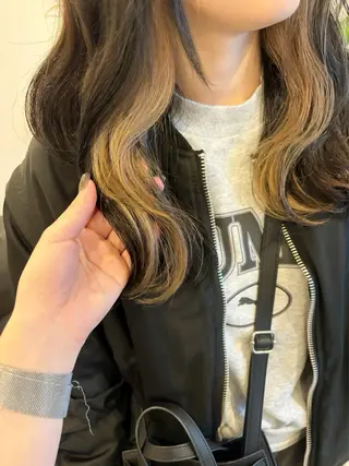 ミディアム カラー botan🪷☆*。 レ ナのヘアスタイル