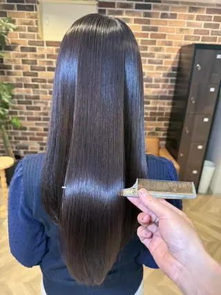 カラー ロング AROMA awanoのヘアスタイル