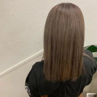 セミロング カラー ヘアアレンジ サナ🌱 切りっぱなしボブのヘアスタイル