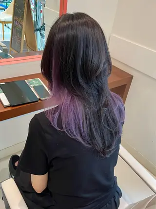 カラー HOLON池袋所属・ウルフカット ハッシュカット/七海のヘアスタイル