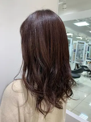 ロング カラー 【センターパート/ マッシュ】ryokaのヘアスタイル