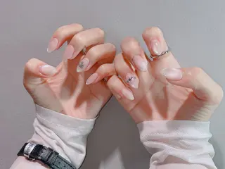 ネイル ネイルサロン トゥルースのネイルデザイン