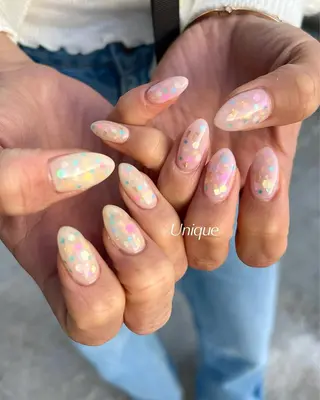 ネイル Unique 【ユニーク】のネイルデザイン