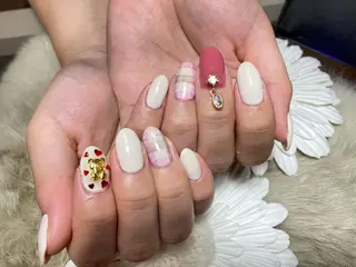 ネイル Yakko pas á pasのネイルデザイン