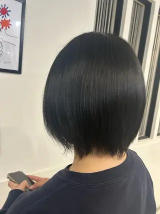 ミディアム narvis なゆのヘアスタイル