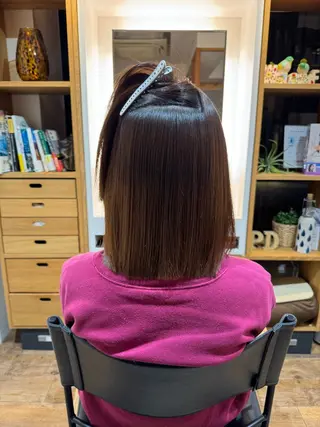 セミロング afloatkobe所属・美髪/髪質改善 川口凌弥のヘアスタイル