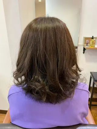 カラー flower所属・奥井 姫華のヘアスタイル