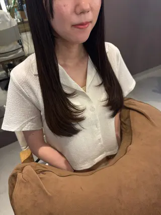 ロング Iris by artina 武蔵小杉店【イリス バイ アルティナ】所属・🎼レイヤー/顔周り カット/nene♬のヘアスタイル