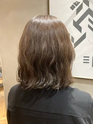カラー 小林 駿介のヘアスタイル