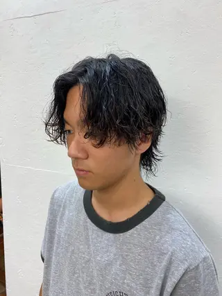 ショート パーマ メンズ レイヤーボブ/ 艶カラー/サナ🌼のヘアスタイル