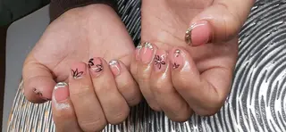 ネイル 大島 さやかのネイルデザイン