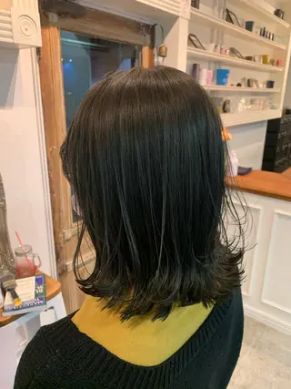 ミディアム 大宮/山口 竣也のヘアスタイル