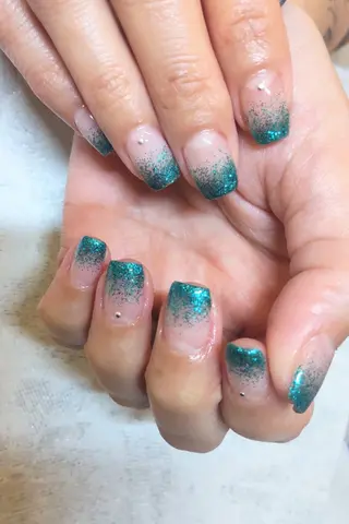 ネイル CHOUETTE所属・CHOUETTE MIOのネイルデザイン