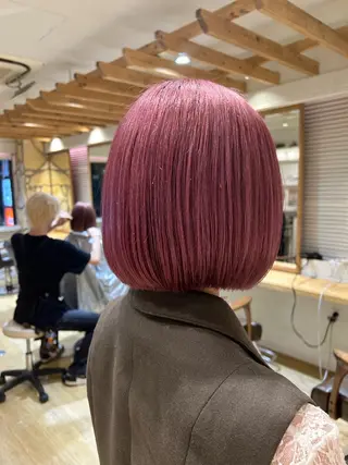 ショート カラー kawabe maikoのヘアスタイル