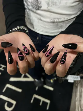 ネイル ALPHA. MAHIROのネイルデザイン