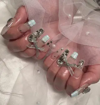 ネイル Roi〈ロワ〉 Rinneのネイルデザイン