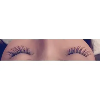 マツエク・マツパ しもかわ かほのヘアスタイル