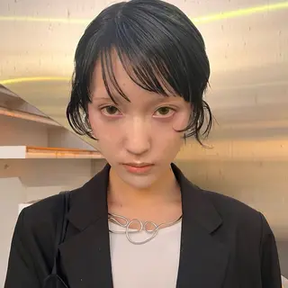 ショート カラー riri 🎀ナチュラル/縮毛のヘアスタイル