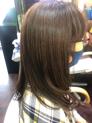 セミロング カラー パーマ 桧山 真のヘアスタイル