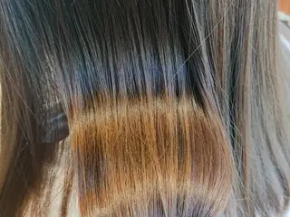 ロング カラー alushe 岡 陽子のヘアスタイル