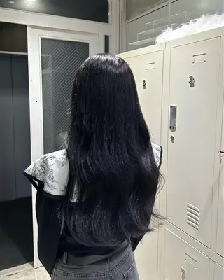 ロング カラー 韓国レイヤーカット/ 暗髪カラー/林 竜翔のヘアスタイル