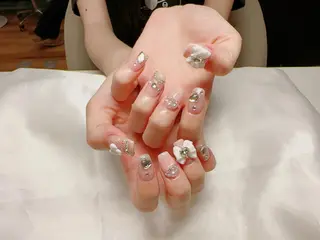 ネイル Ui_Amor (パラジェル)のネイルデザイン