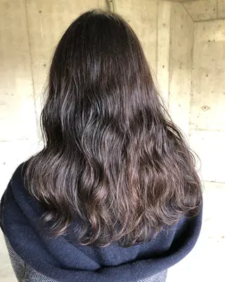 ロング カラー PUREEdeFLEURS所属・中村 魁登のヘアスタイル