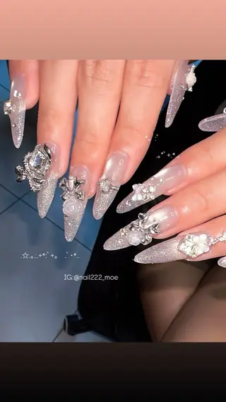 ネイル ⟡.*222⋰˚☆ MöEのネイルデザイン