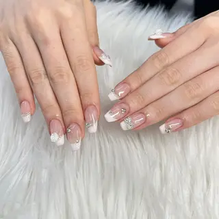 ネイル SHION  のネイルデザイン