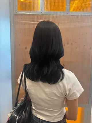 ミディアム カラー KAAI ㅤのヘアスタイル